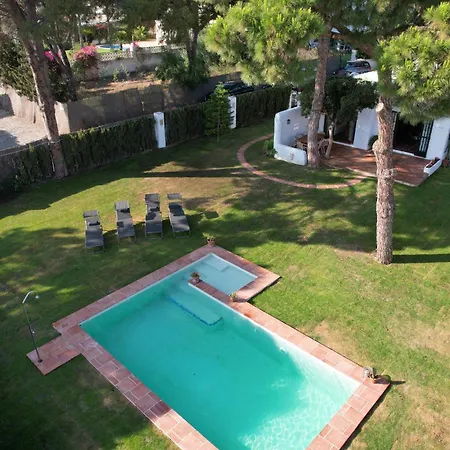 Alconada Casa De Playa Hébergement de vacances Marbellac