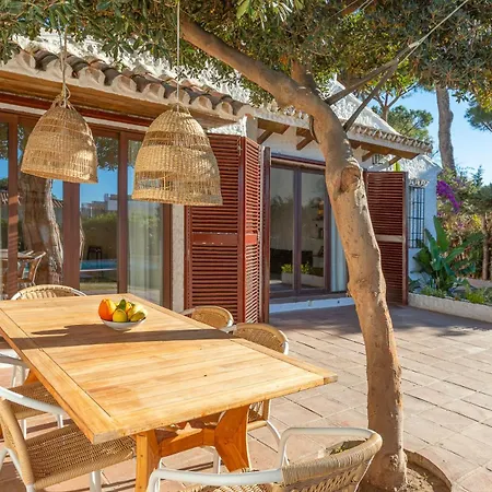 Alconada Casa De Playa Marbellac